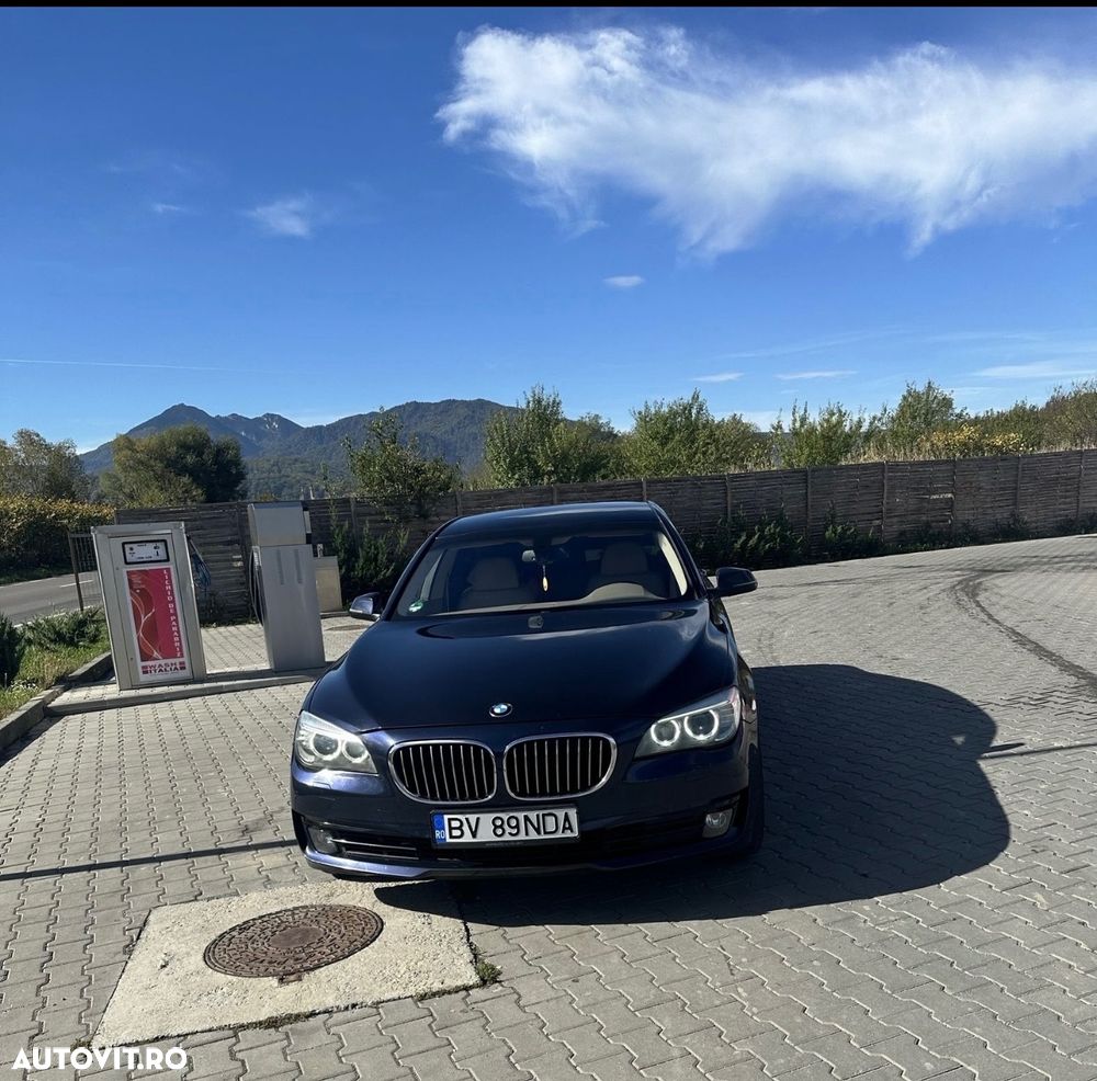 BMW Seria 7 730d xDrive - 24