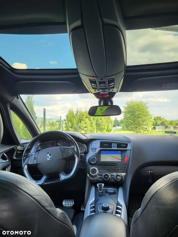 Citroën DS5 2.0 HDi Hybrid4 SportChic MCP - 6