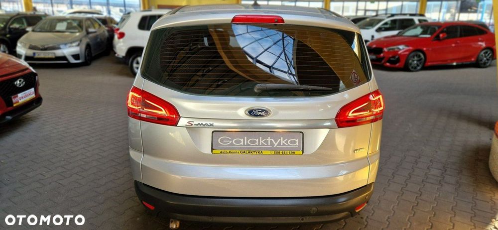 Ford S-Max - 8