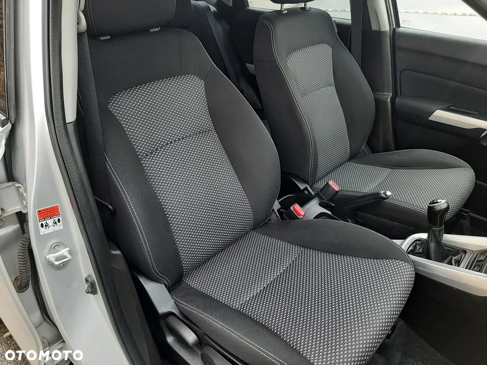 Suzuki Vitara 1.6 (4x4) Allgrip Comfort - 25