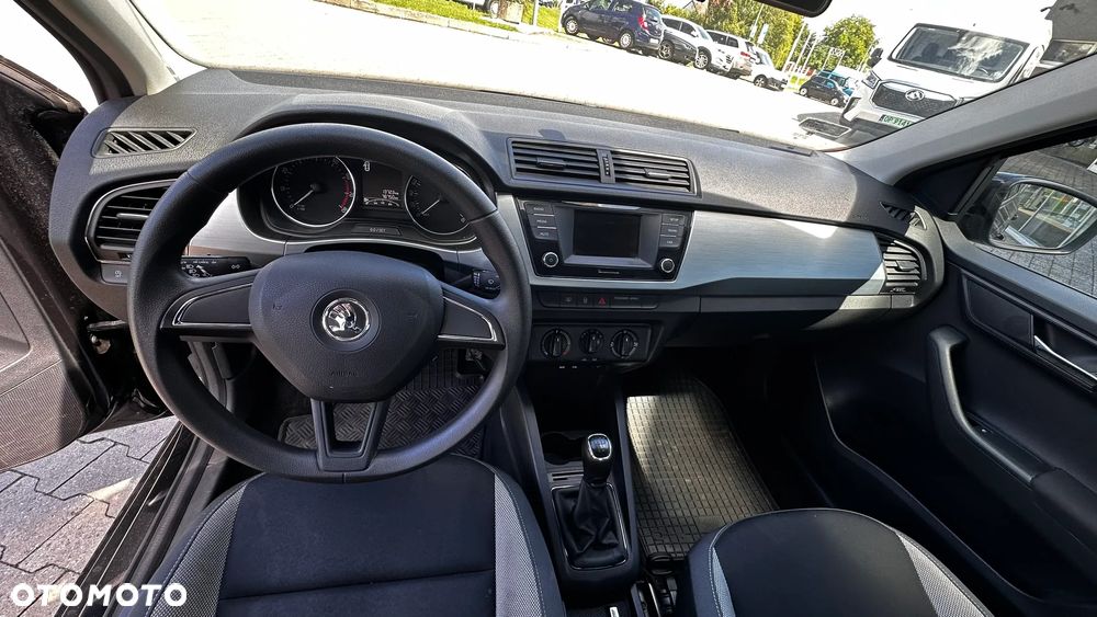 Skoda Fabia 1.2 TSI Active - 5