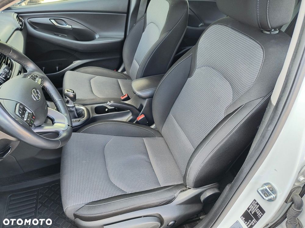 Hyundai i30 1.4 GET - 11