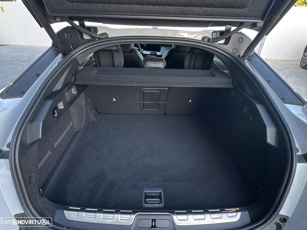 Peugeot e-408 58 kWh GT — fotografia 6