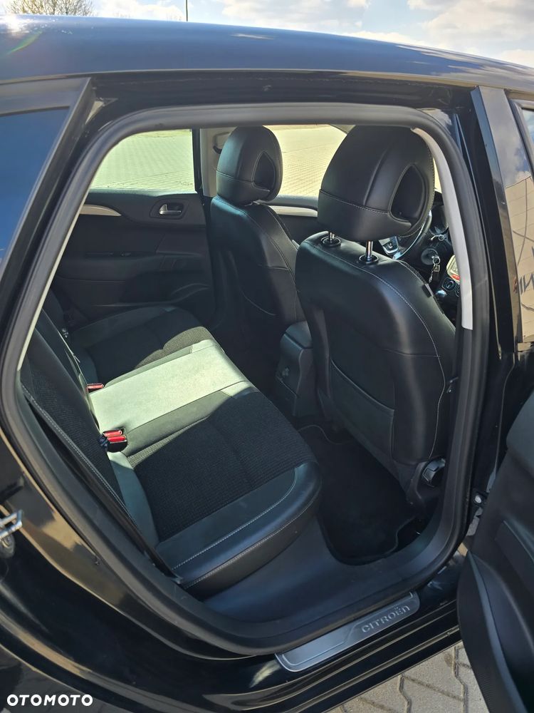 Citroën C4 VTi 120 Exclusive - 13