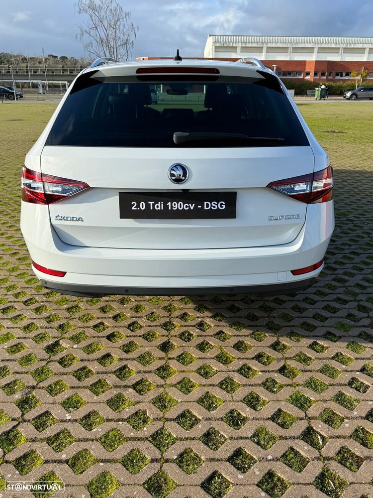 Skoda Superb Break 2.0 TDI Laurin&Klement DSG - 2