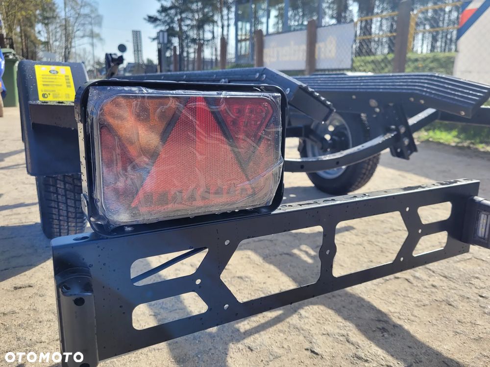 Lorries Przyczepa KOLOR JET PP-4816 pod skuter wodny odchylane światła LED  lekka - 5