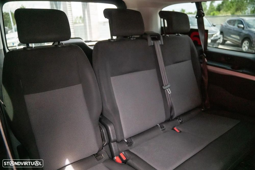 Peugeot Traveller 1.5 BlueHDi L2H1 Active Standard - 24