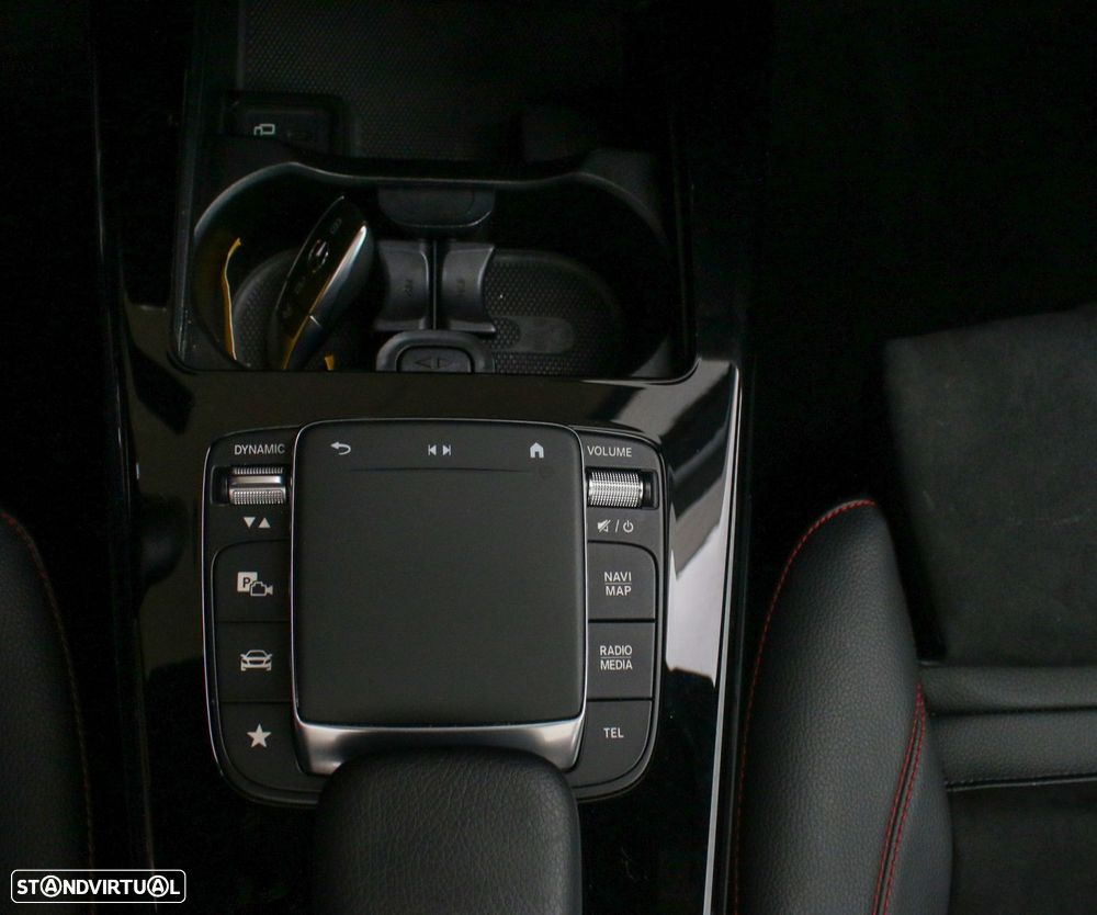 Mercedes-Benz A 180 d AMG Line Aut. - 24