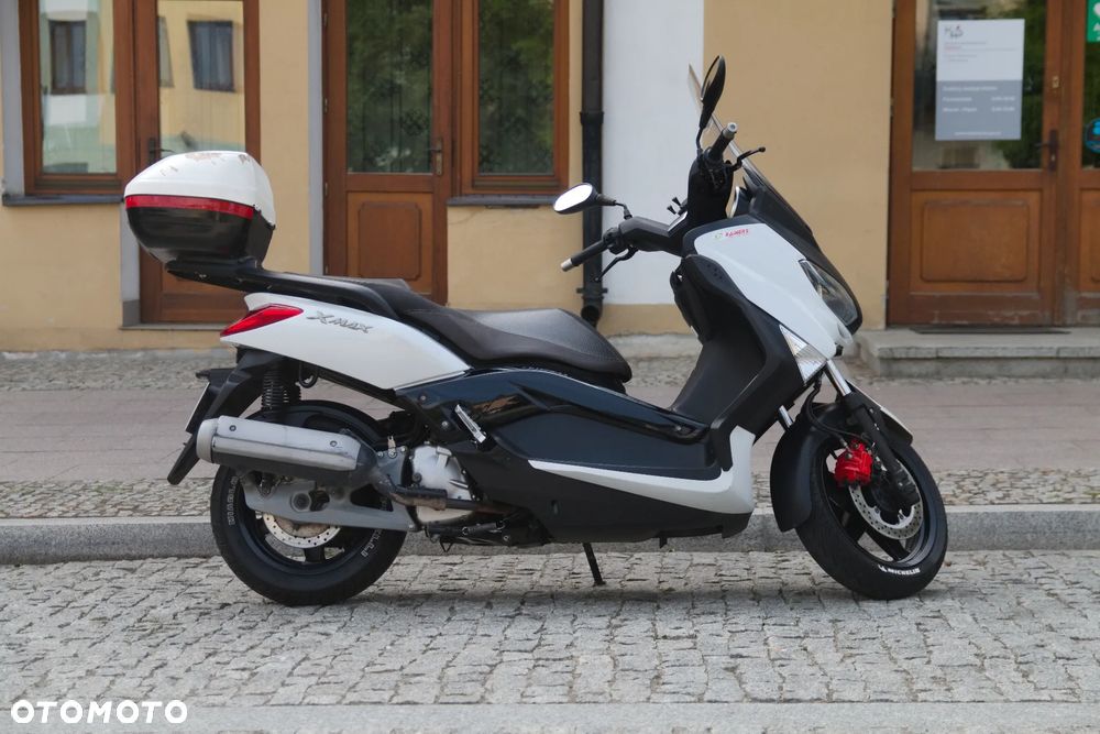 Yamaha X-max - 1