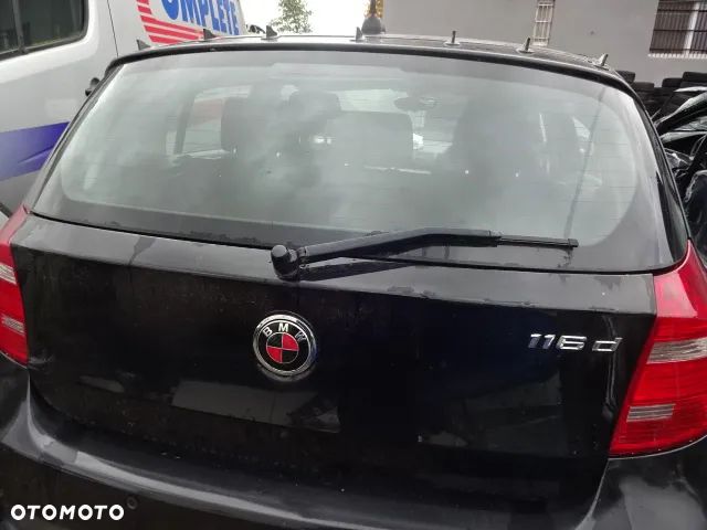 Kompletna klapa bagażnika BMW E87 Schwarz 2 668/9 - 2