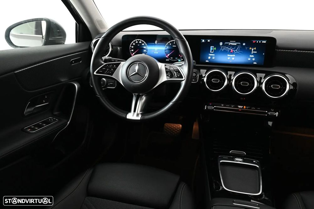 Mercedes-Benz A 200 Progressive Aut. - 13