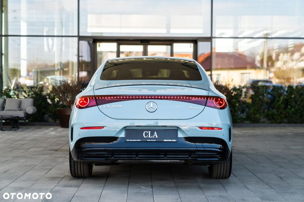 Mercedes-Benz CLA - 14