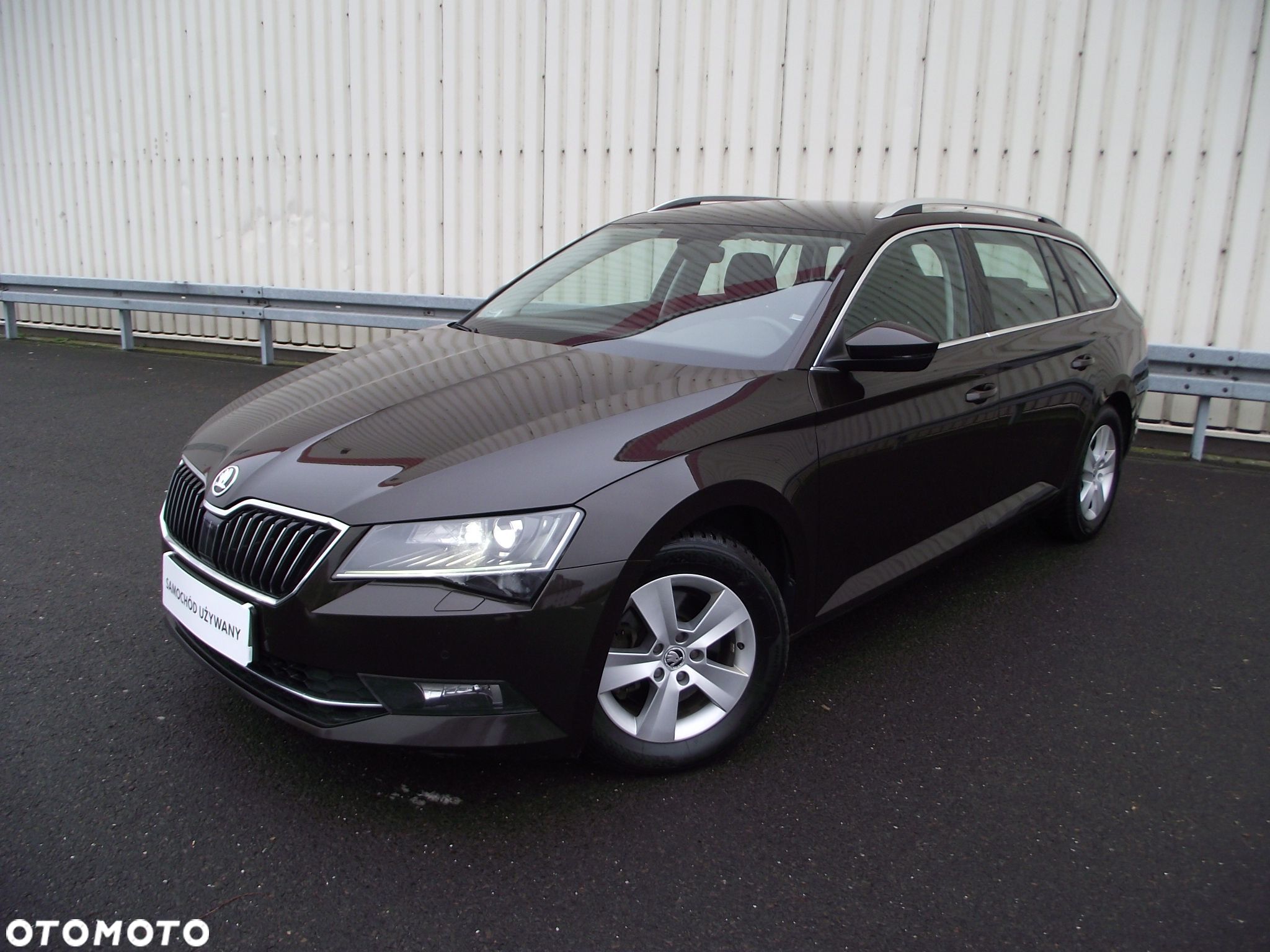 Skoda Superb 1.8 TSI Ambition - 1