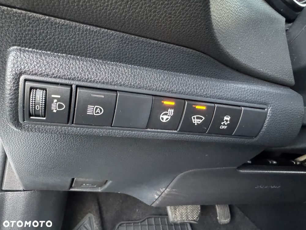 Toyota Corolla 1.8 Hybrid Comfort - 7