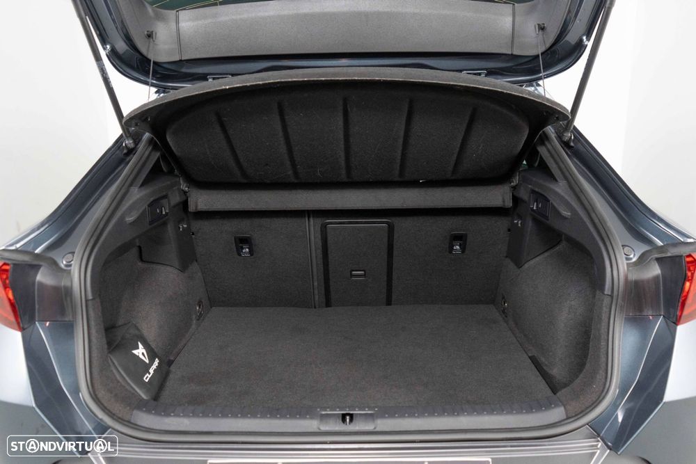 Cupra Formentor 1.4 e-Hybrid Plus DSG - 12