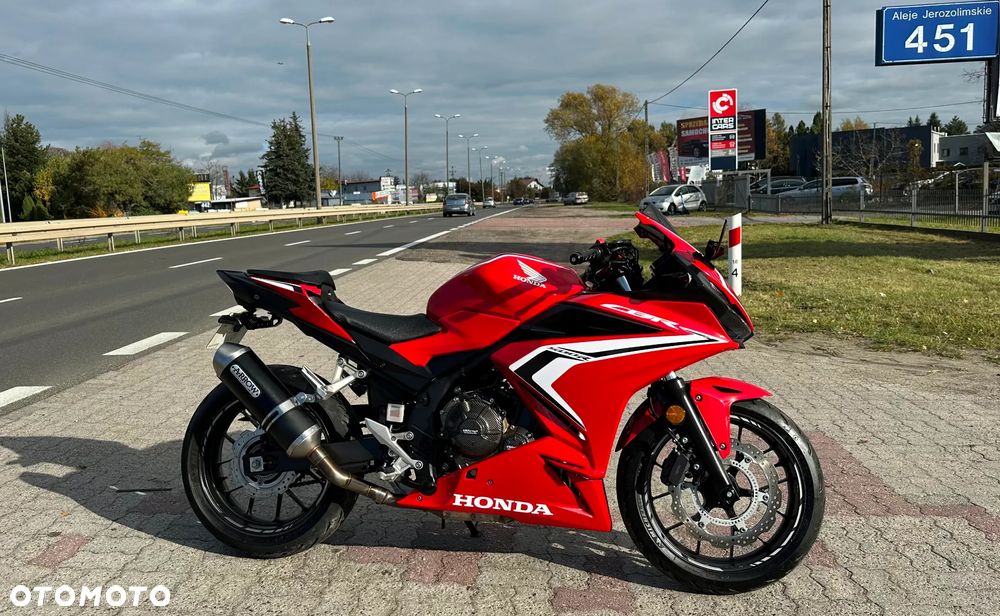 Honda CBR - 1