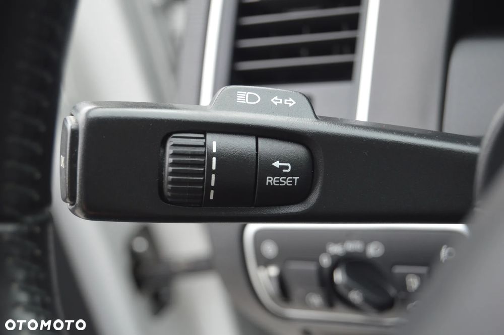 Volvo XC 60 - 15