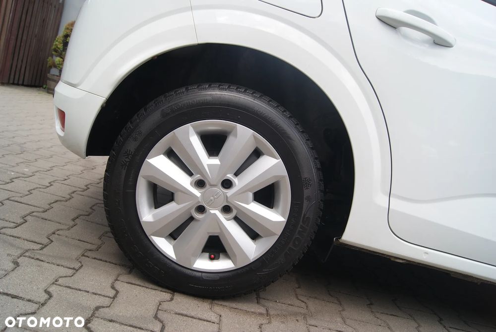 Dacia Sandero 1.0 TCe Comfort - 36