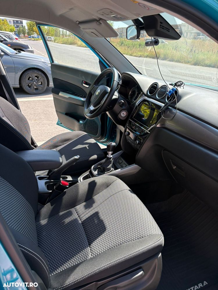 Suzuki Vitara 1.4 Boosterjet MHEV Passion - 10