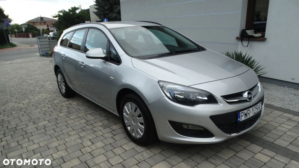 Opel Astra 1.4 T Cosmo - 3