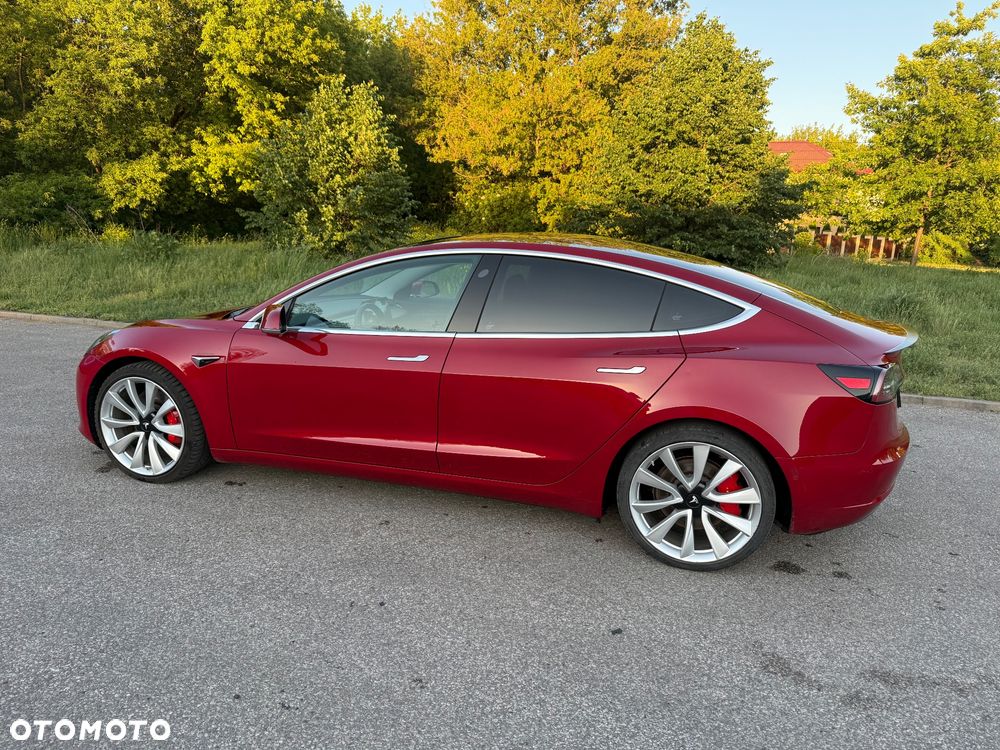 Tesla Model 3 Performance AWD - 8