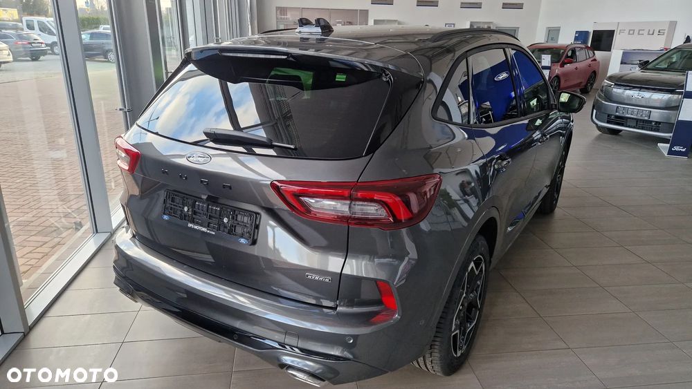 Ford Kuga 2.5P PHEV FWD ST-Line X - 2