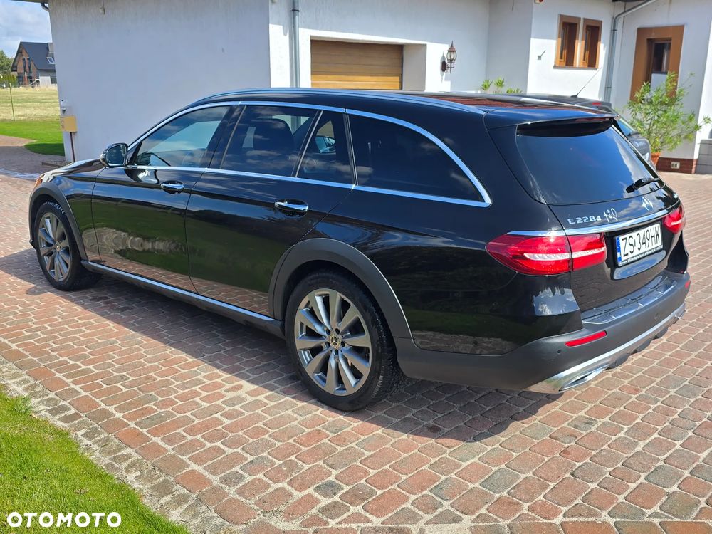 Mercedes-Benz Klasa E 220 d 4-Matic All-Terrain - 6