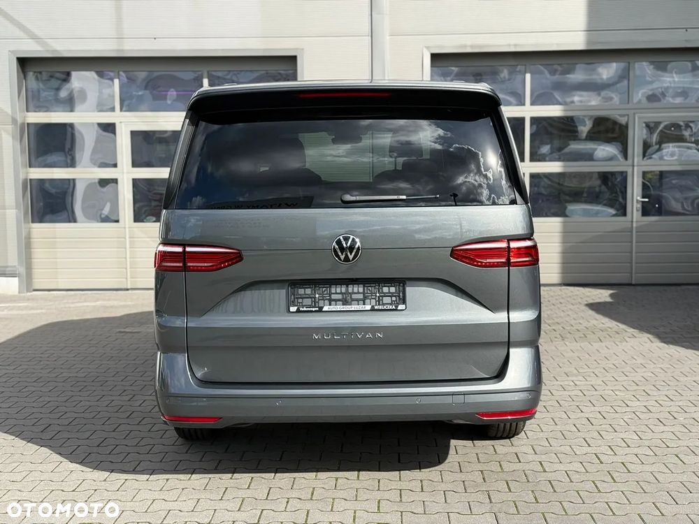 Volkswagen Multivan - 5