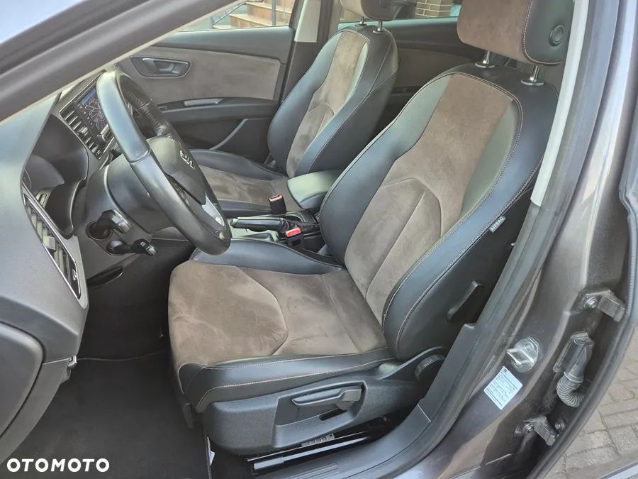 Seat Leon 2.0 TDI X-Perience S&S 4Drive - 20