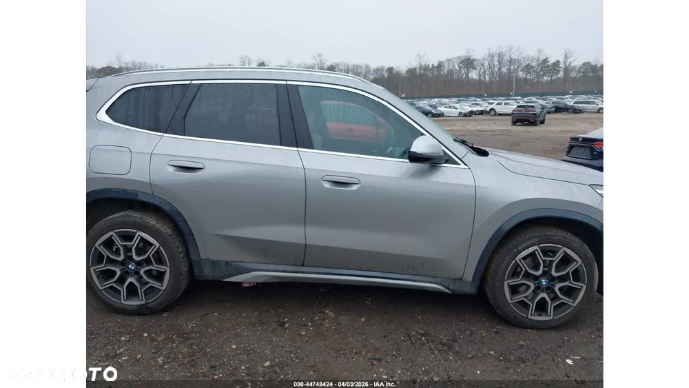 BMW X1 - 4
