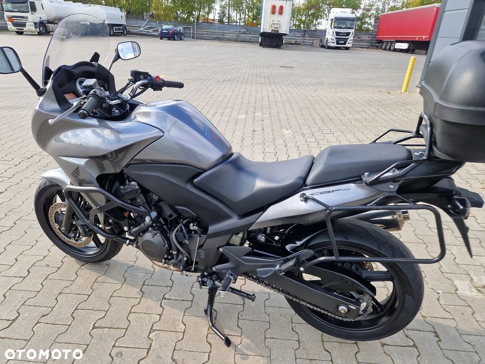 Honda CBF - 18