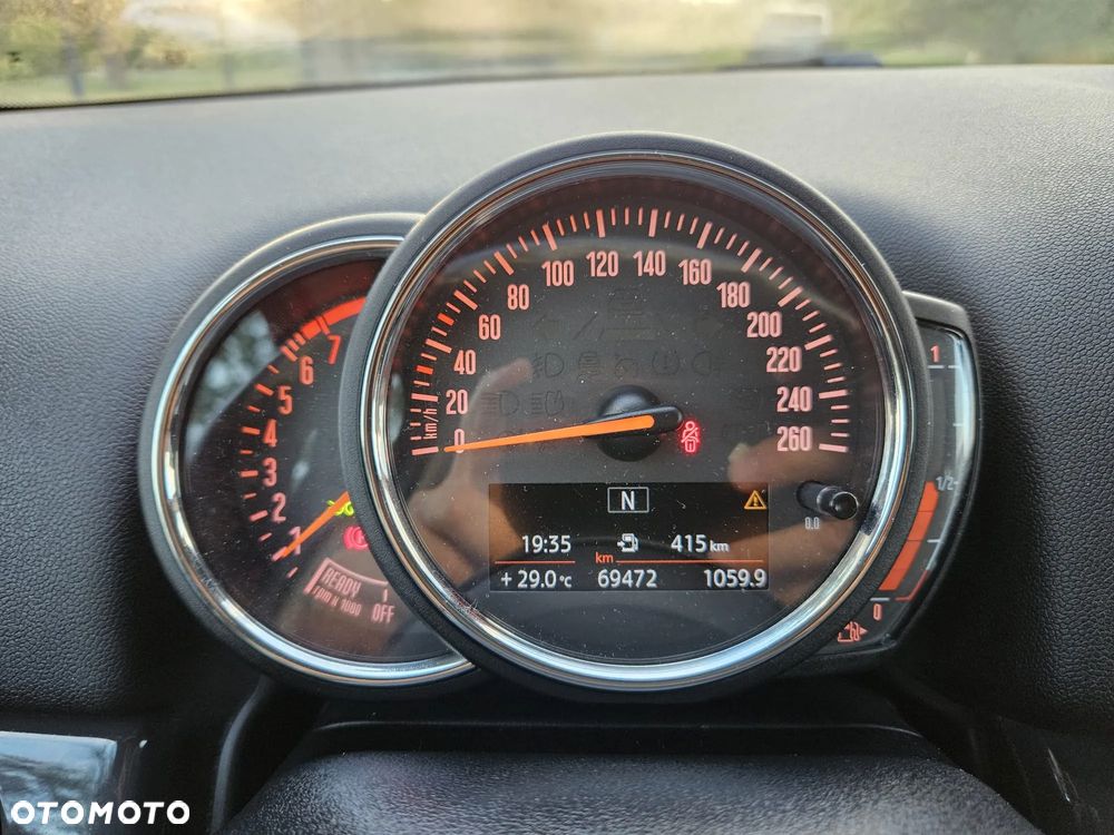 MINI Countryman Cooper Essential Trim - 15