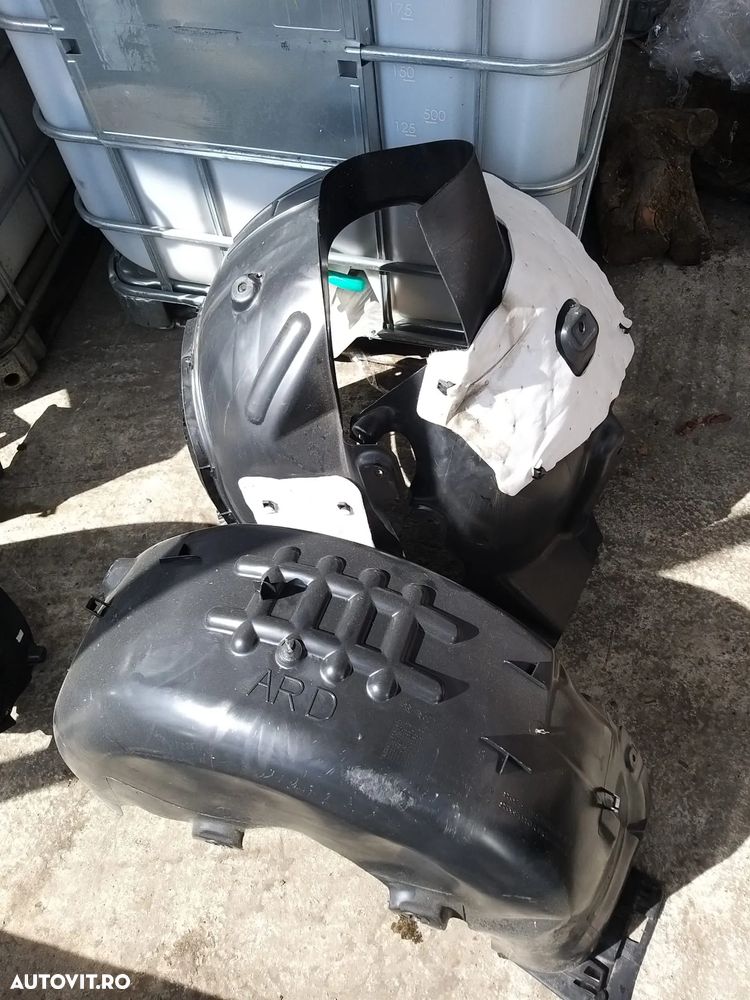 Carenaj 250/buc cod: 9808363380 pentru Peugeot Expert III din 2018 , 2.0 HDI - 3