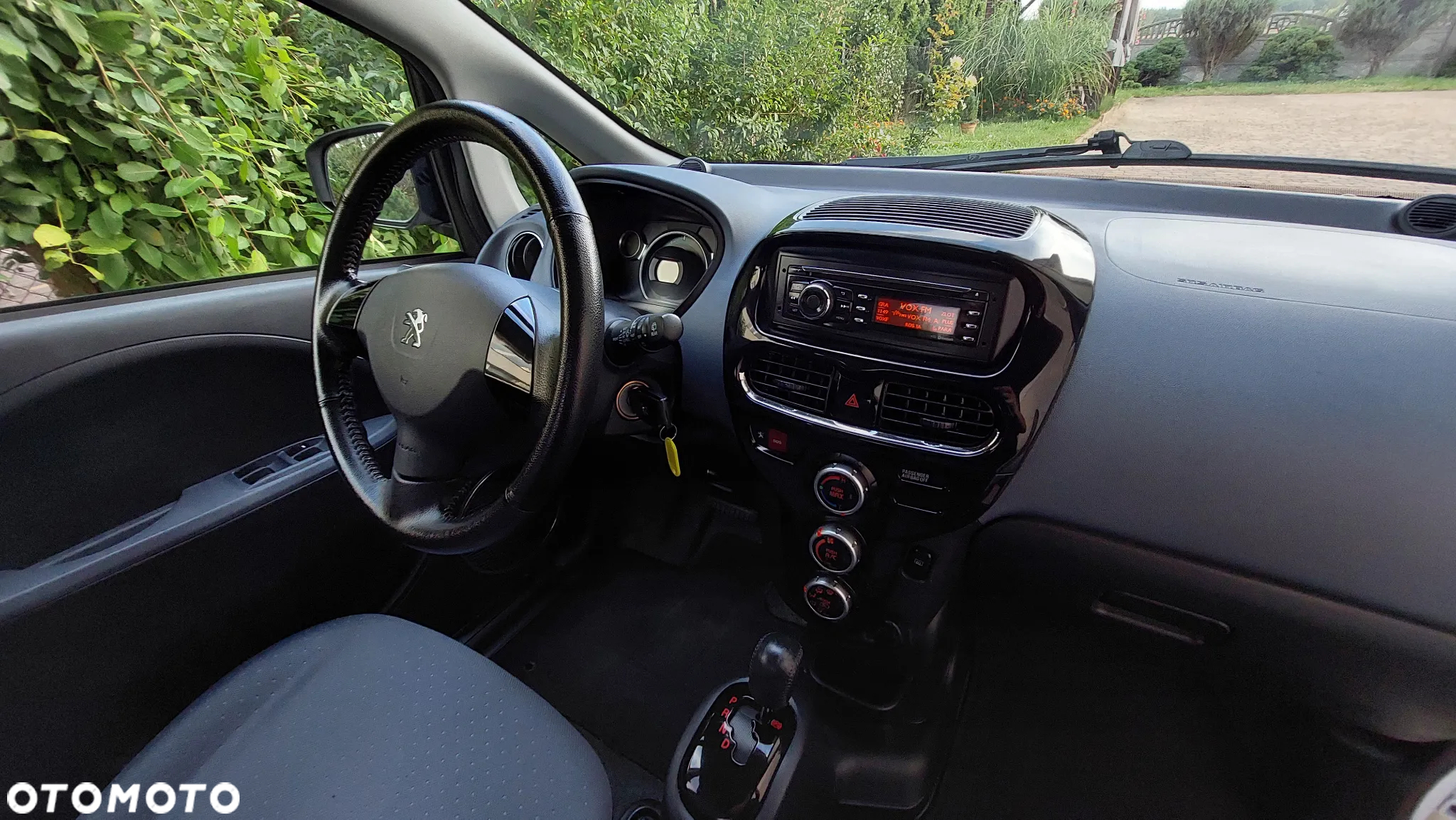 Peugeot iOn Active - 22