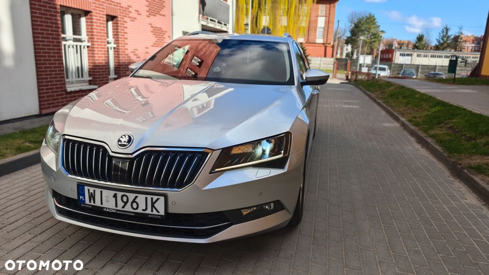 Skoda Superb 2.0 TDI SCR Ambition - 3
