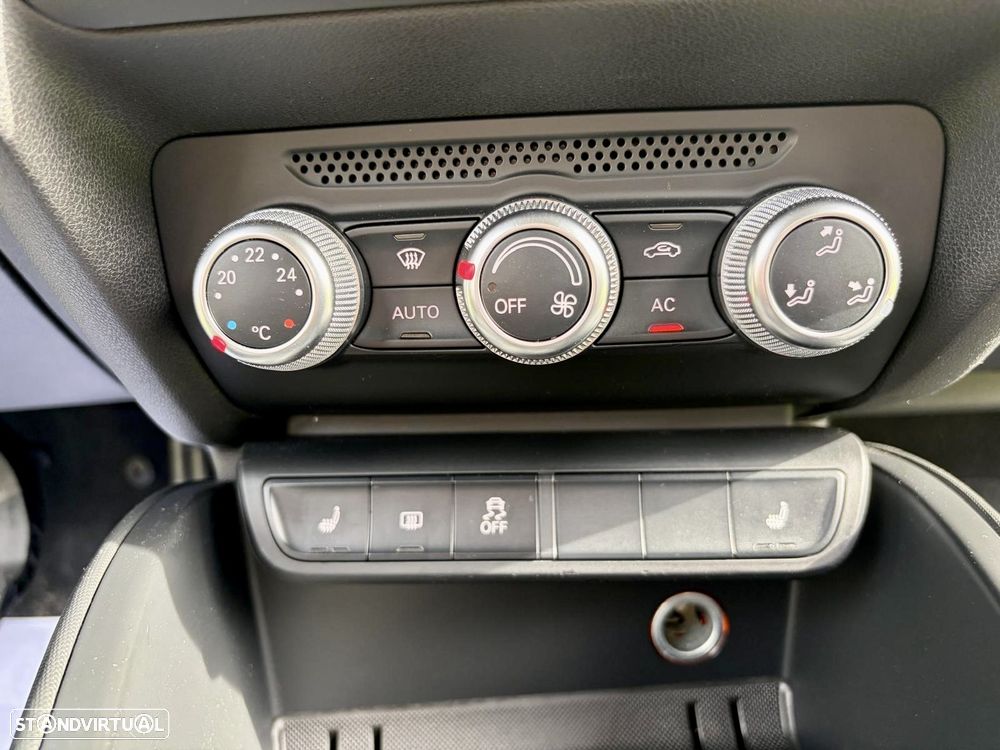 Audi A1 1.6 TDI S line edition - 32