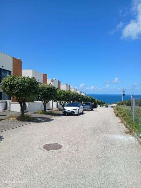 Vendo moradia para reabilitar - Grande imagem: 2/4