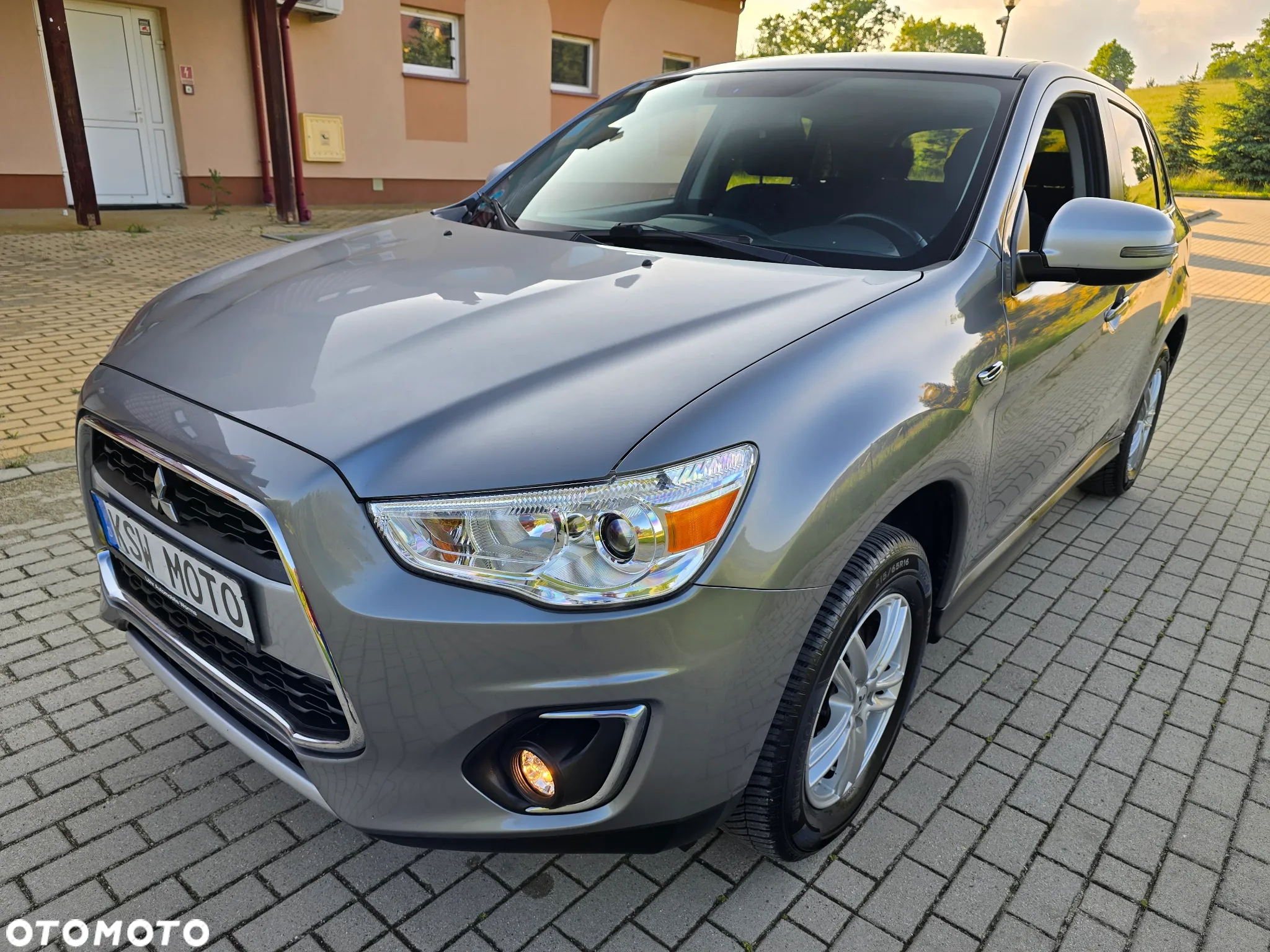Mitsubishi ASX 1.6 2WD Diamant Edition - 10