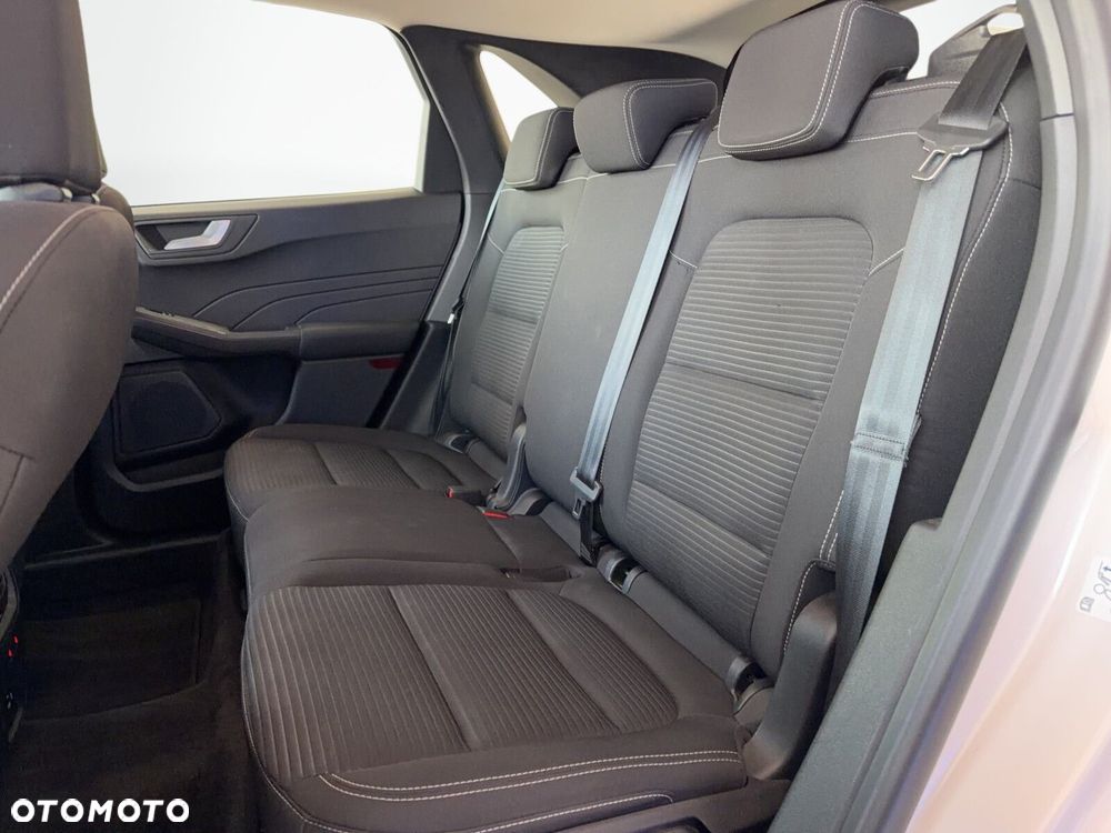 Ford Kuga - 14
