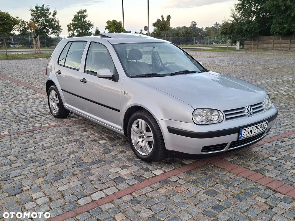 Volkswagen Golf 2.0 Comfortline - 2