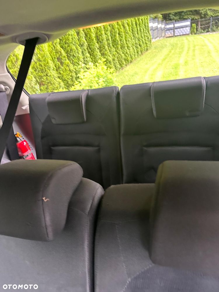 Nissan Qashqai+2 2.0 Acenta - 11