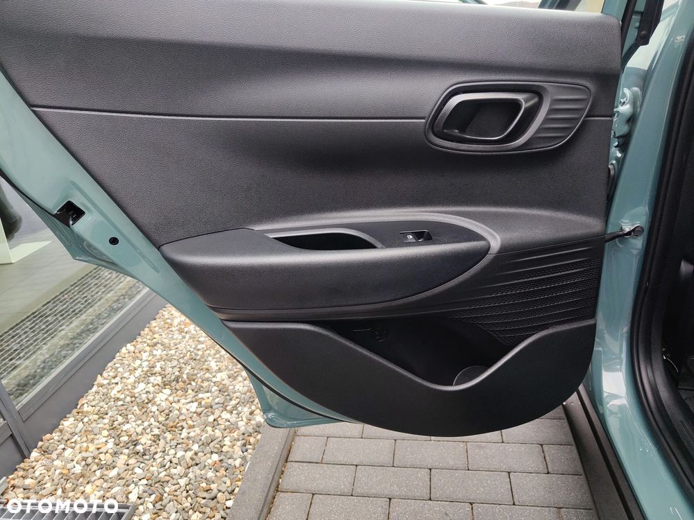 Hyundai Bayon 1.2 MPI Modern - 24