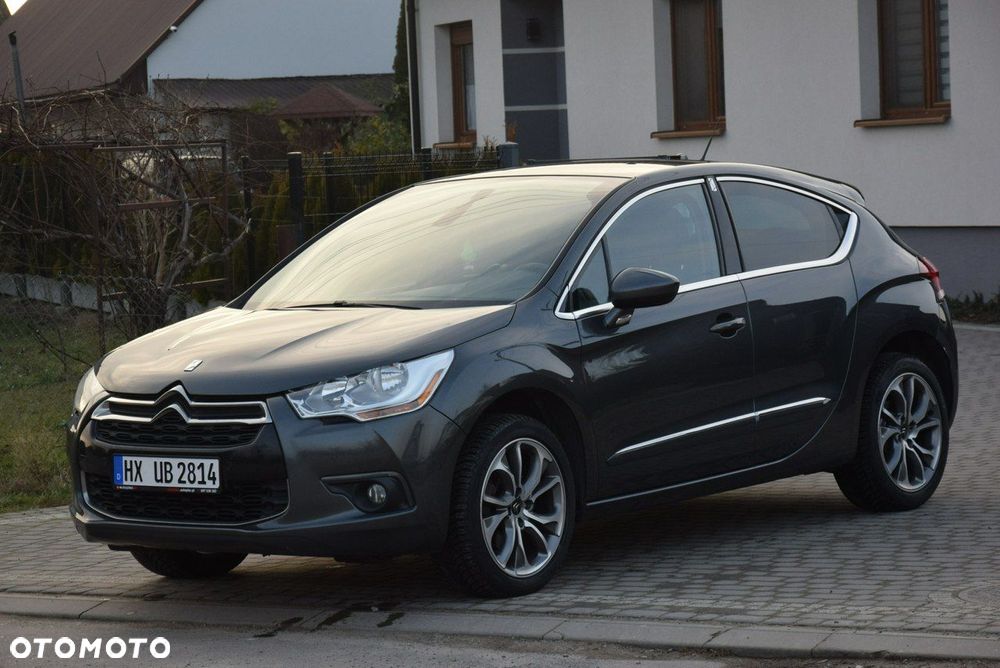 Citroën DS4 1.6 THP SoChic - 3