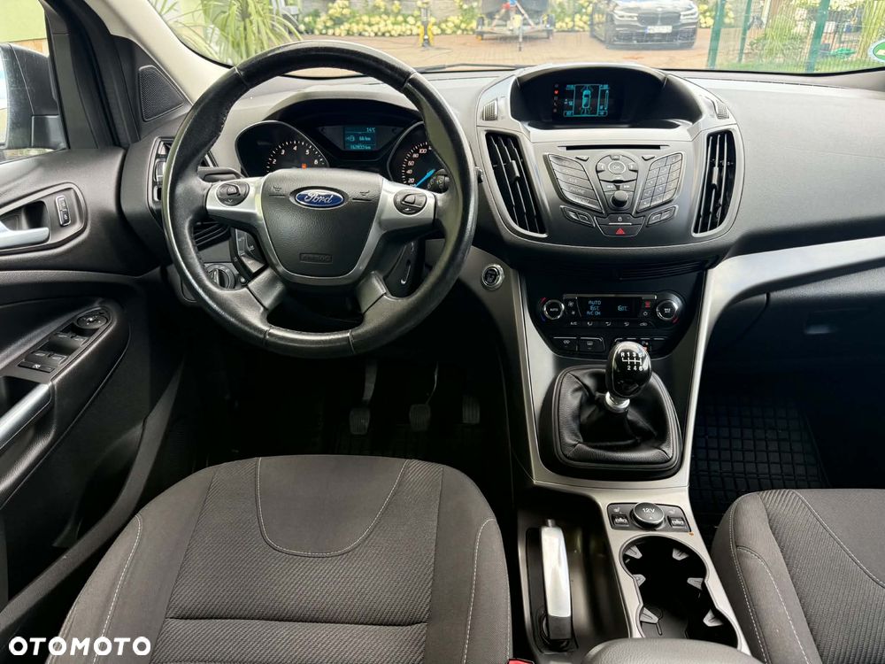 Ford Kuga 1.6 EcoBoost 2x4 Titanium - 20