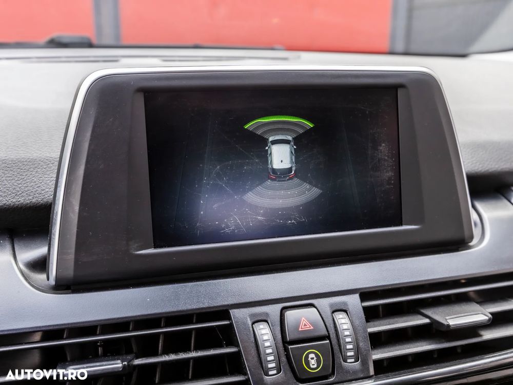 BMW Seria 2 216d Advantage - 8