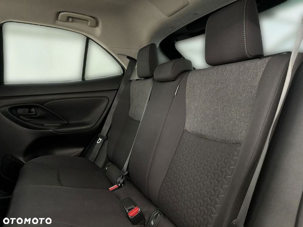 Toyota Yaris Cross - 18
