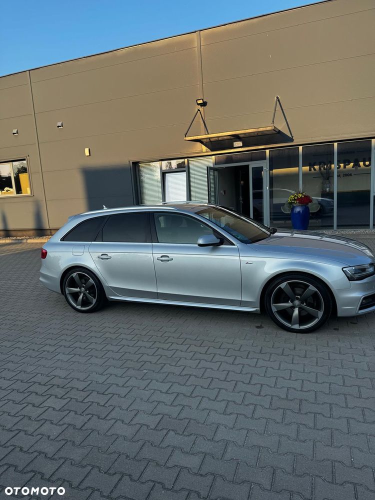 Audi A4 Avant 2.0 TDI DPF S line Sportpaket - 16