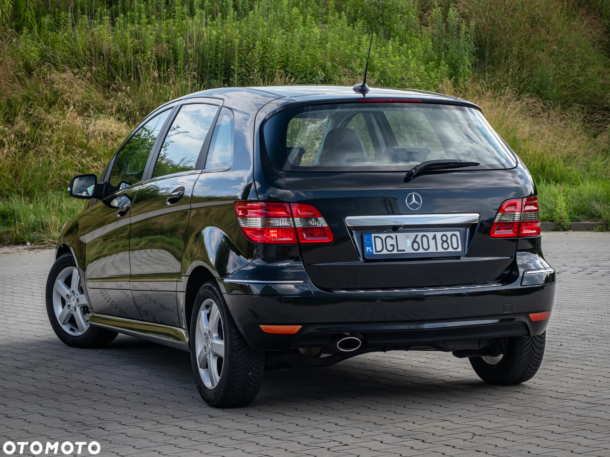 Mercedes-Benz Klasa B 180 EU5 - 15