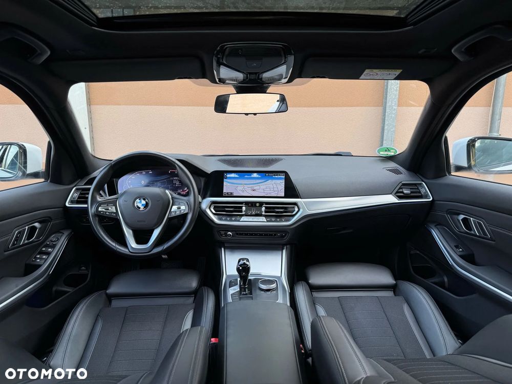 BMW Seria 3 320d Sport Line Shadow sport - 9