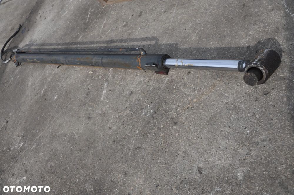 Siłownik hydrauliczny Teleskopu Terex T 350 - 1